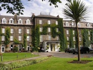 Front of the Old Swan hotel, Harrogate